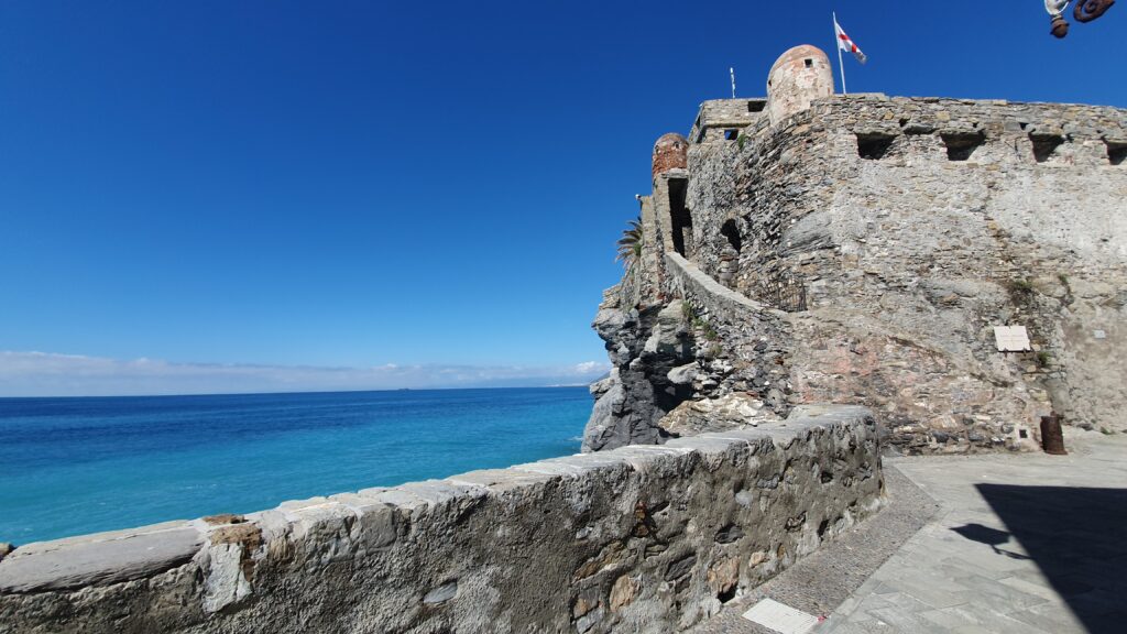 Castello della Dragonara a Camogli