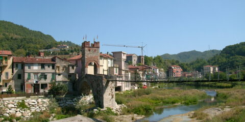 Ponte della Gaietta a Millesimo - foto Davide Papalini, Wikimedia Commons CC BY 2.5