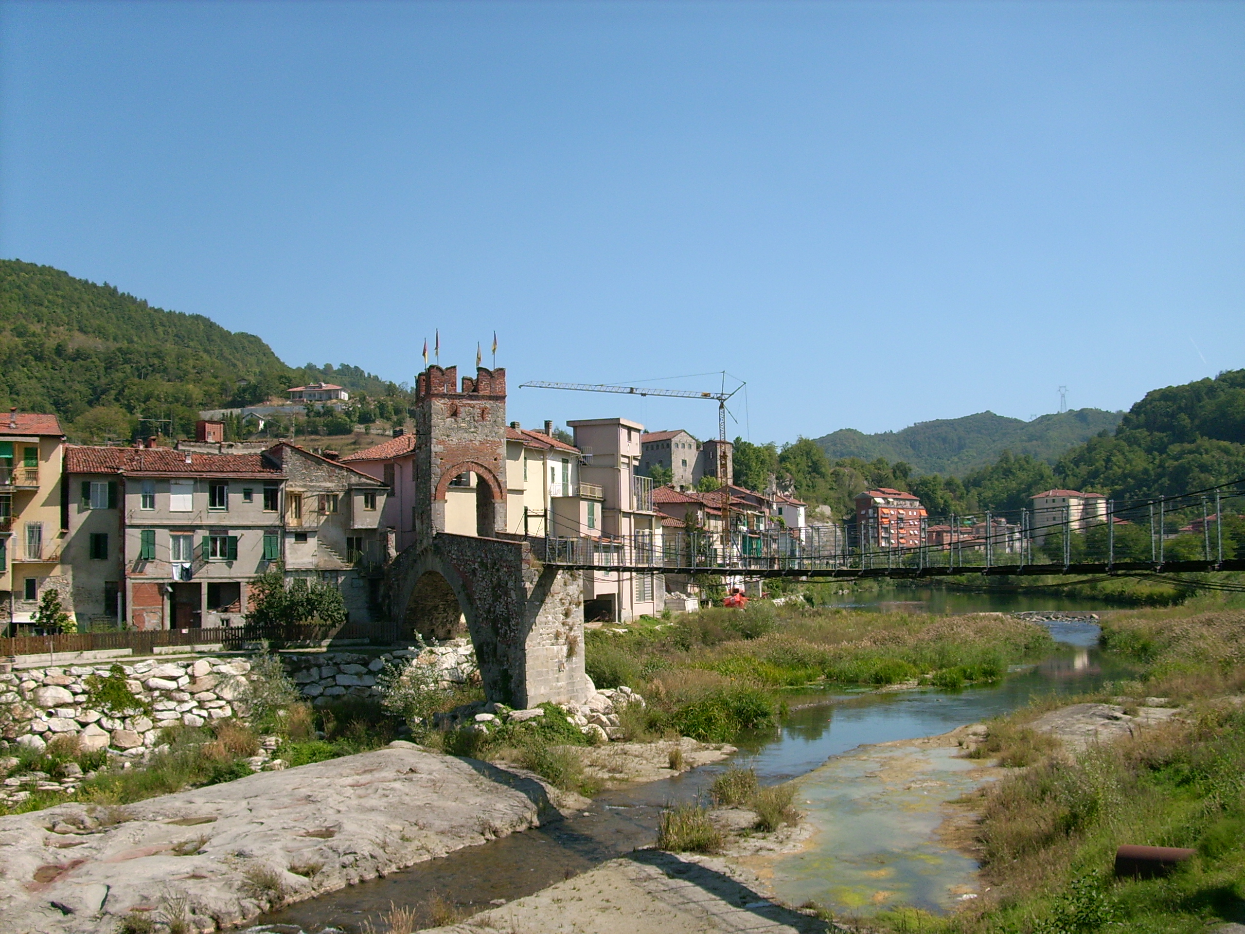 Ponte della Gaietta a Millesimo - foto Davide Papalini, Wikimedia Commons CC BY 2.5